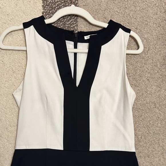 Banana Republic Black and White Mini Dress - Picture 2 of 7
